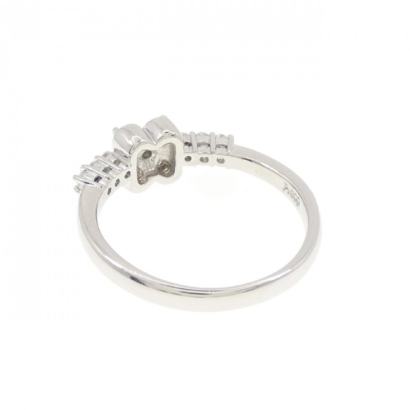 Nhẫn kim cương PT Flower 0.28CT 671871