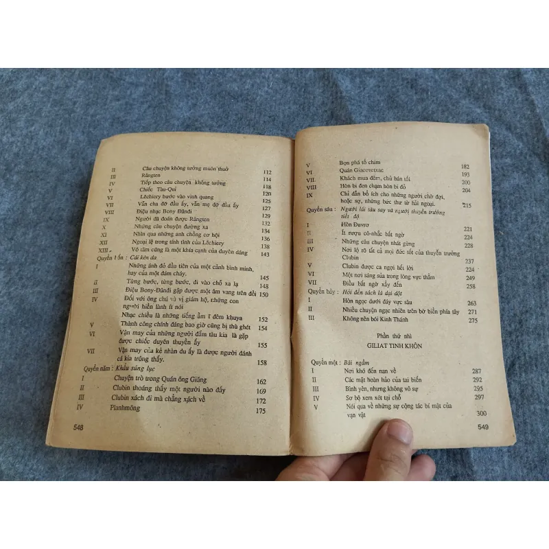 LAO ĐỘNG BIỂN CẢ - VICTOR HUGO 574657