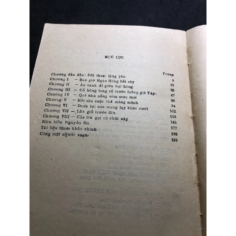 Ba trăm năm lẻ 1988 mới 60% ố vàng Vũ Ngọc Khánh HPB0906 SÁCH VĂN HỌC 915030