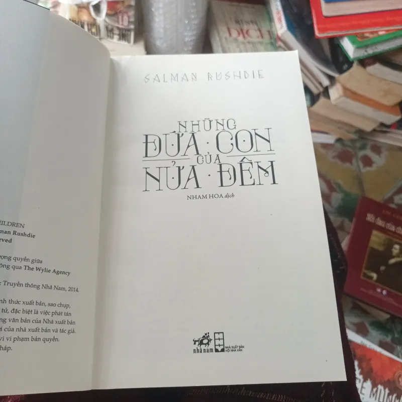 Những Đứa Con Của Nửa Đêm - Salman Rushdie 749580