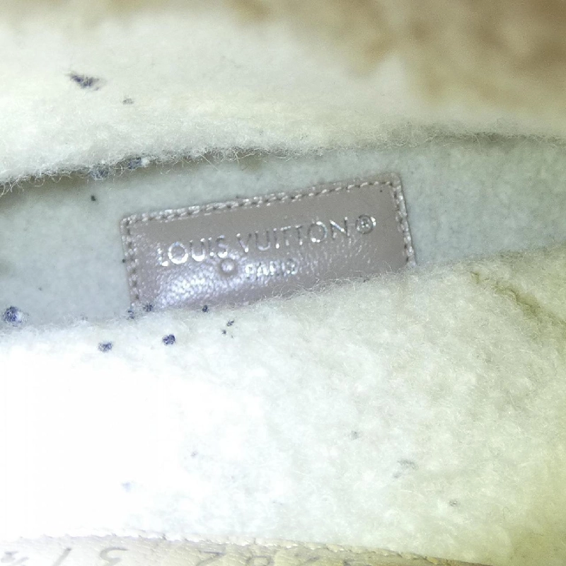 Giày bốt LOUIS VUITTON 663073