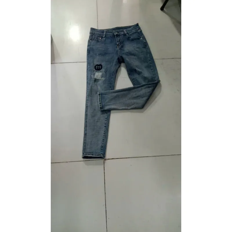 Quần Jean size 30 giá 35k 1044677