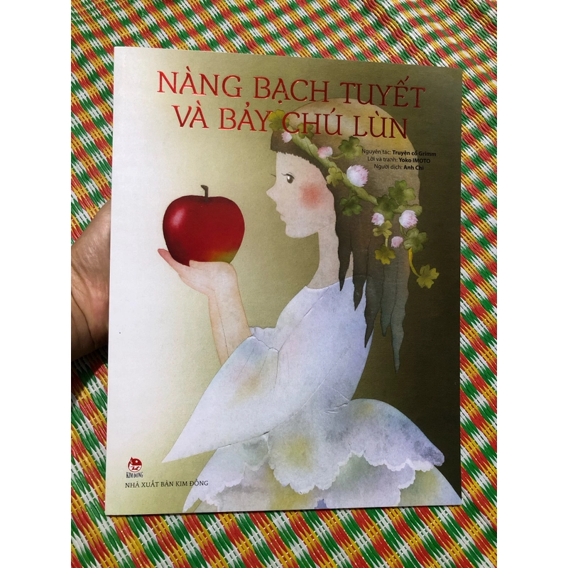 Truyện tranh thiếu nhi - Nàng bạch tuyết và bảy chú lùn( mới 100% bìa 48k) 461190