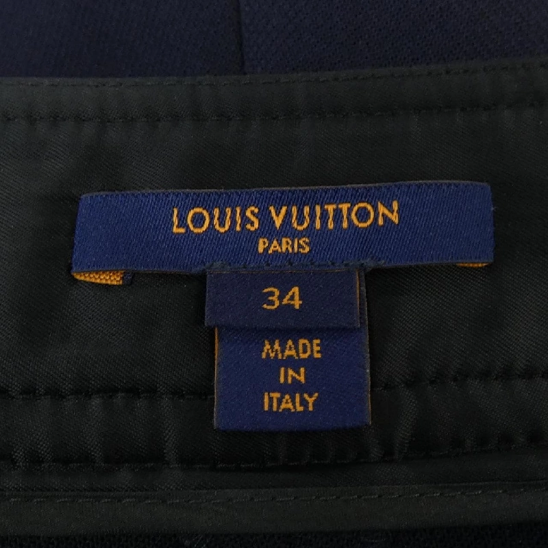 Quần short LOUIS VUITTON FMTR03UVF - Hàng hiệu Authentic 820063