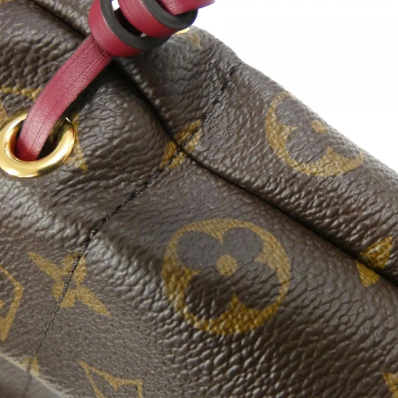 Túi xách Louis Vuitton Monogram Poche Noé M43445 624428