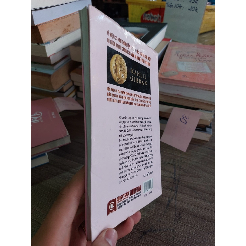 [59K/kg] Gương soi linh hồn mới 70% rách gáy HCM0504 365372