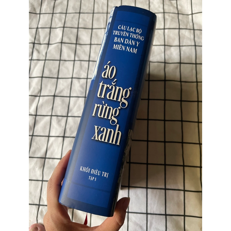 Áo trắng rừng xanh  548305