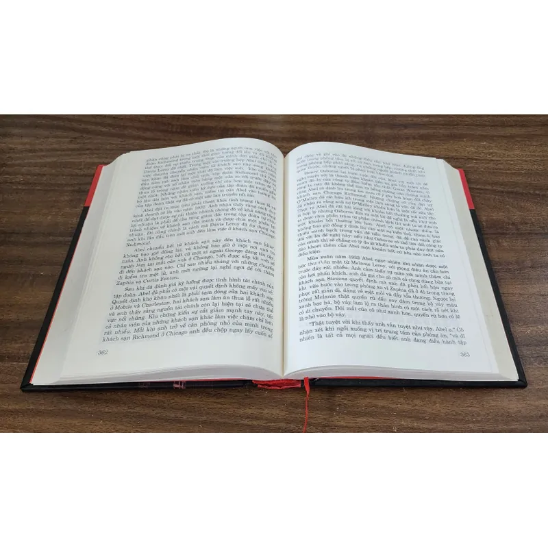 Tác phẩm VH kinh điển: HAI SỐ PHẬN (nhà văn Jeffrey Archer) 723407