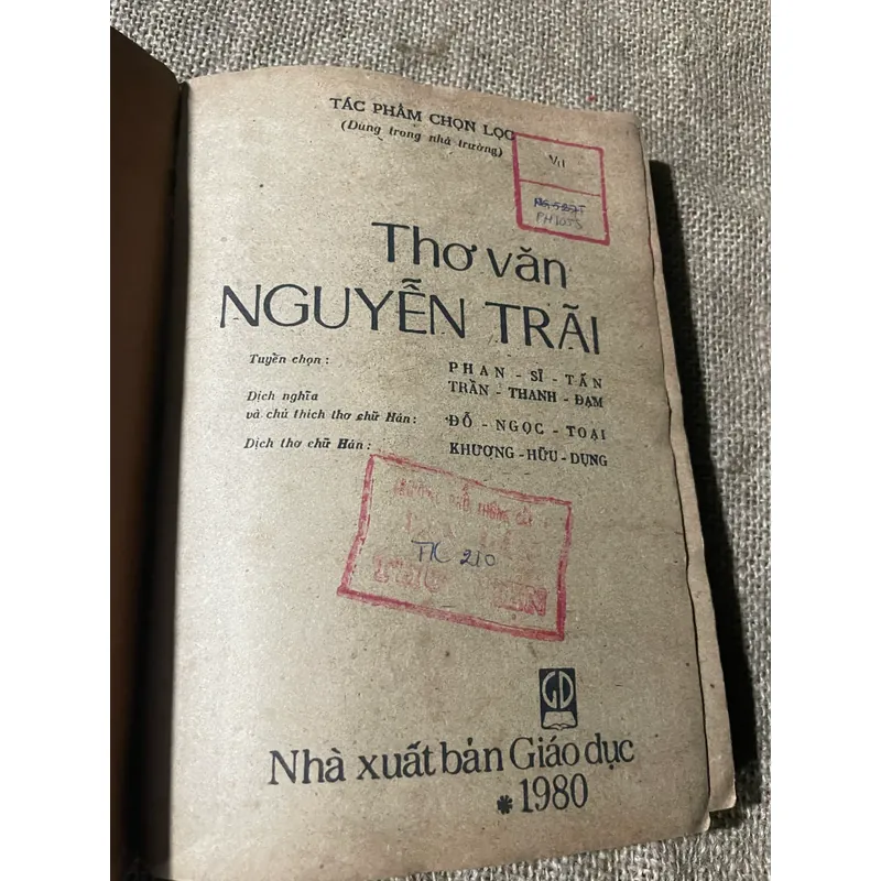 Thơ văn Nguyễn Trãi - 1980 601633