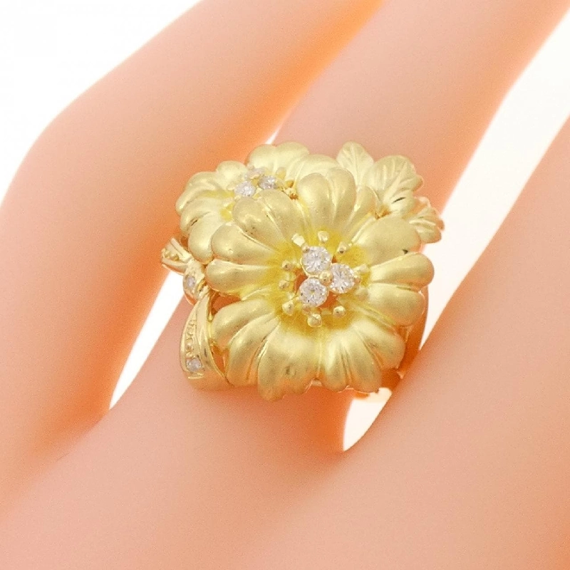 Nhẫn kim cương hoa K18YG 0.14CT 671154