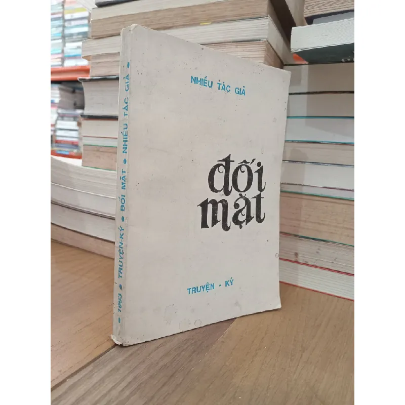 Đối Mặt - Nhiều Tác Giả 449643