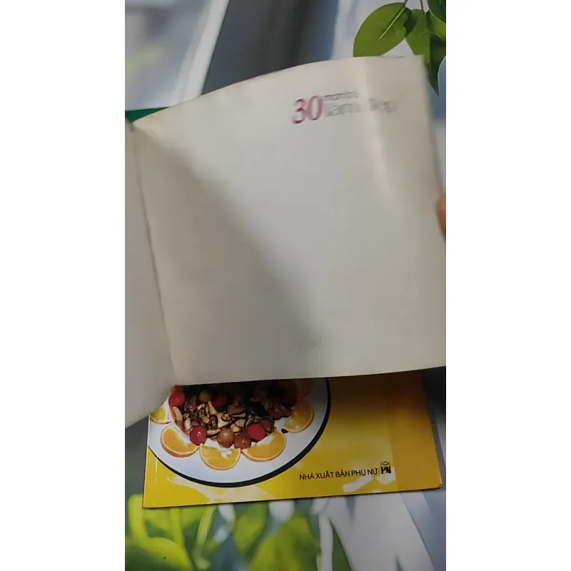 Combo Ẩm Thực: 30 Món Ngon Từ Thịt Bồ Câu,33 Món Ăn Giữ Gìn Sắc Đẹp, 30 Món Trà Làm Đẹp 727310