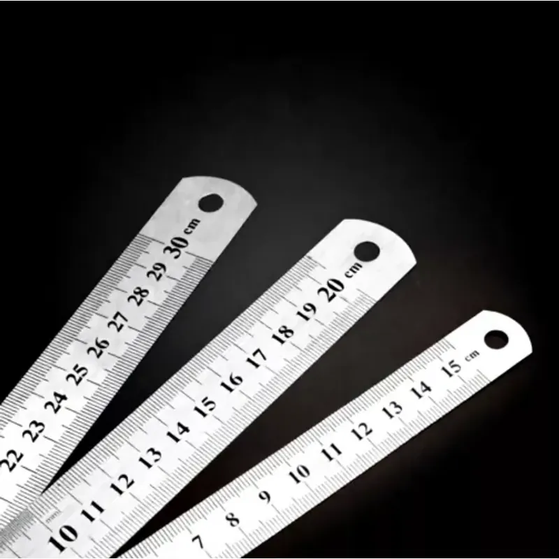 Thước Kẻ Thép Inox 100% Chính Xác, loại 20cm 1013700