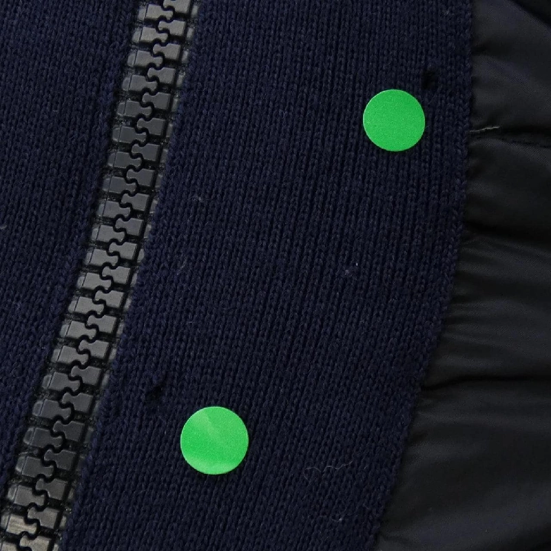 Áo khoác lông vũ MONCLER 635700