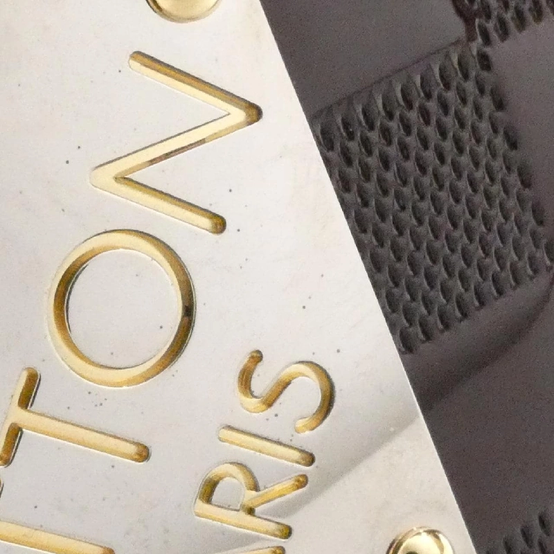 Túi xách vai Louis Vuitton Damier Vernis Club M92129 - Hàng hiệu Chính hãng 776470