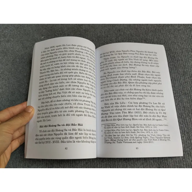 NHÌN RA BIỂN KHƠI 694833