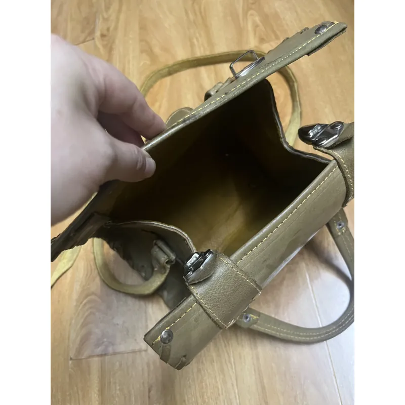 Túi nữ phom hộp 24x22x12 da mộc 2hand 996730