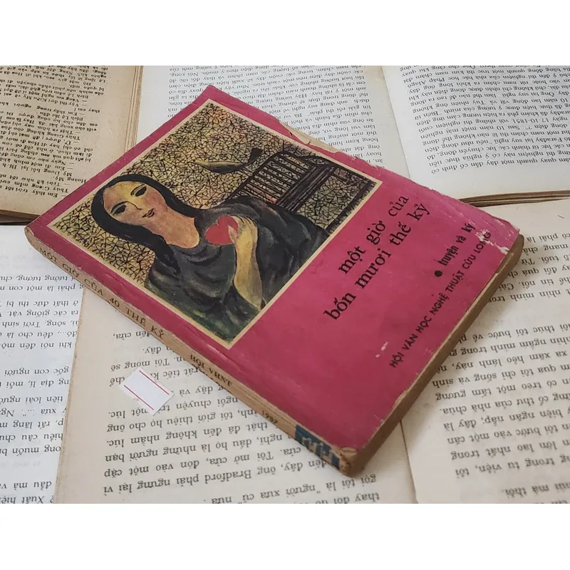 Truyện ký: MỘT GIỜ CỦA BỐN MƯƠI THẾ KỶ 707605