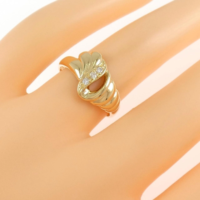 Nhẫn kim cương K18YG 0.06CT 668561