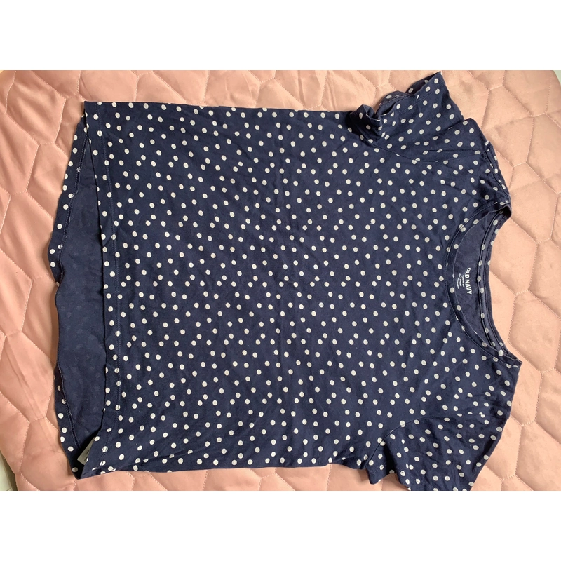 A001 Áo thun Old Navy (<48 kg) 495892