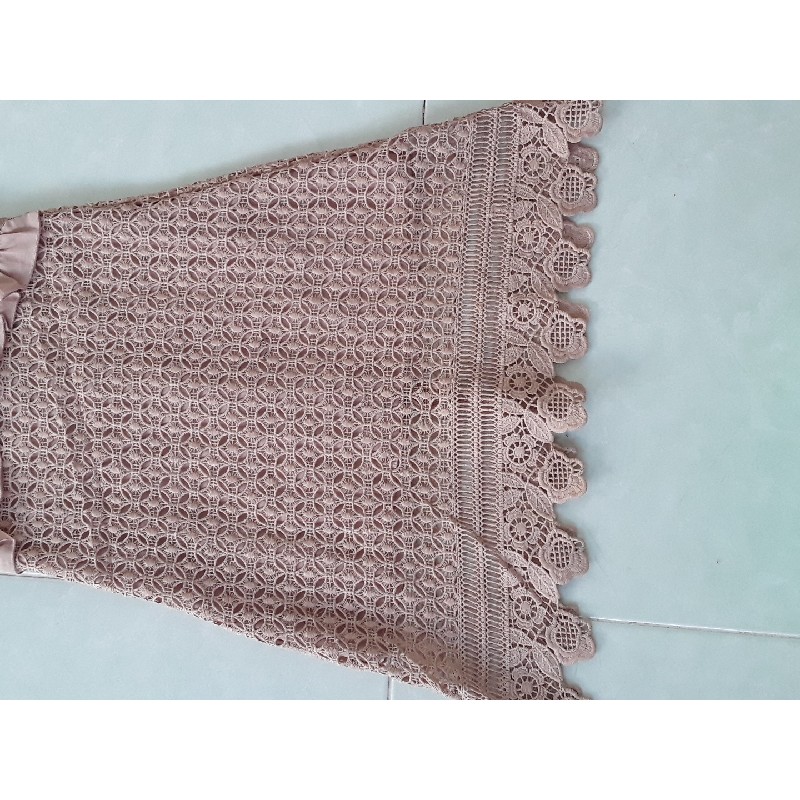 Đầm ren màu nude size S 19688