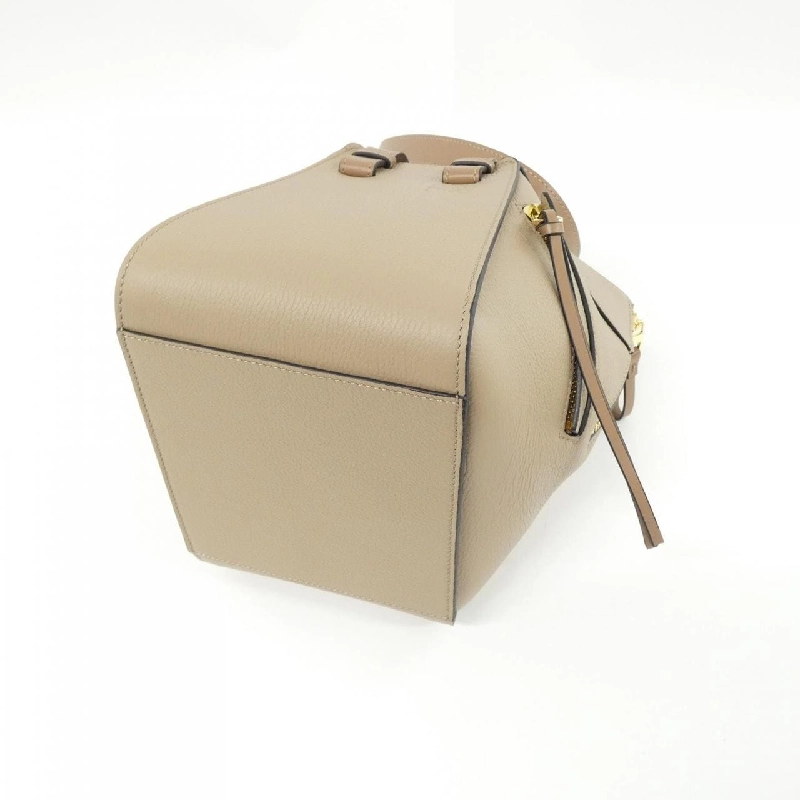 Túi xách vai Loewe Hammock Compact A538H13X03 609195