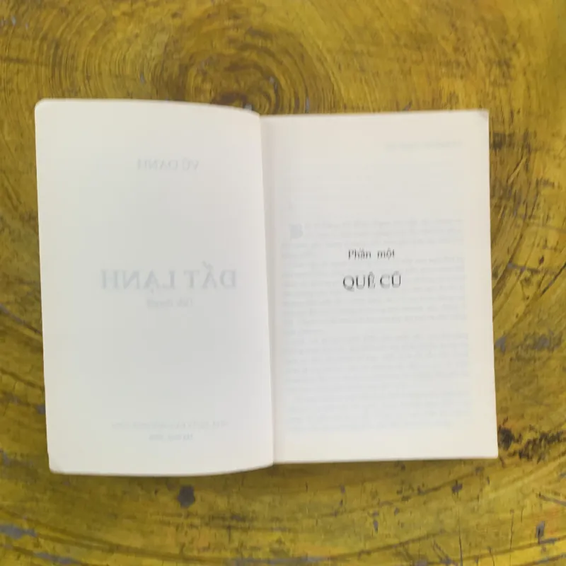 ĐẤT LẠNH - VŨ OANH 1002922