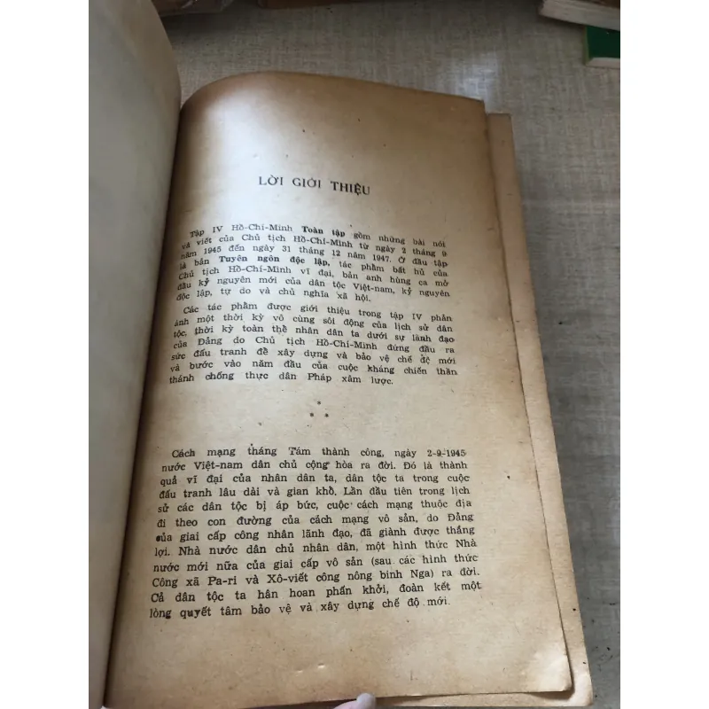 Hồ Chí Minh toàn tập 1945-1947 1010743