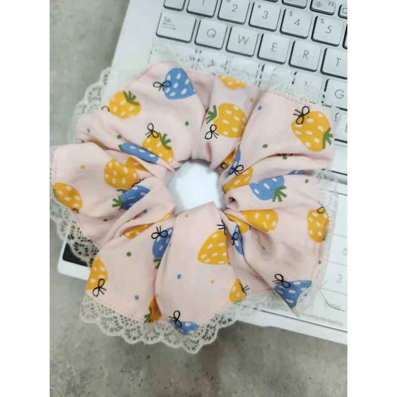 Cột tóc dâu xanh vàng 726670