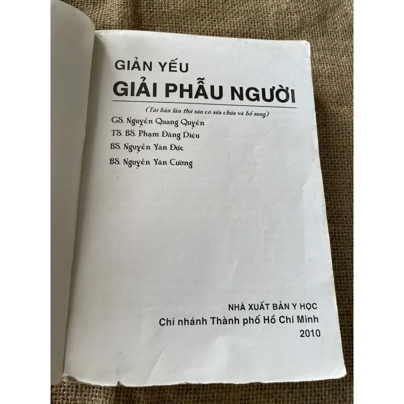Giản yếu Giải phẫu người -NGUYỄN QUANG QUYỀN,PHẠM ĐĂNG DIỆU NGUYỄN VĂN ĐỨC NGUYỄN V. CƯỜNG 792205