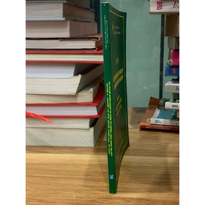 Tài liệu bồi dưỡng nghiệp vụ thanh tra chương trình thanh tra viên quyển 3-NXB Lao động- xã hội 728036