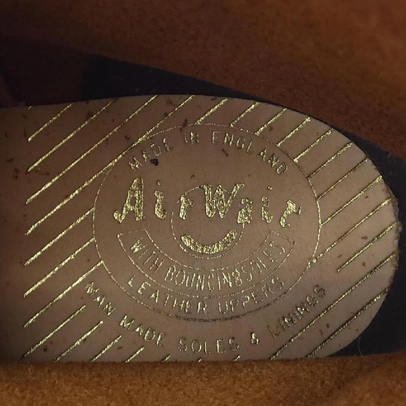 Giày bốt DR.MARTENS 1460 - Hàng hiệu Authentic 904468