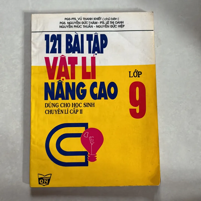 121 bài tập vật lý nâng cao lớp 9 - Vũ Thanh Khiết 990361