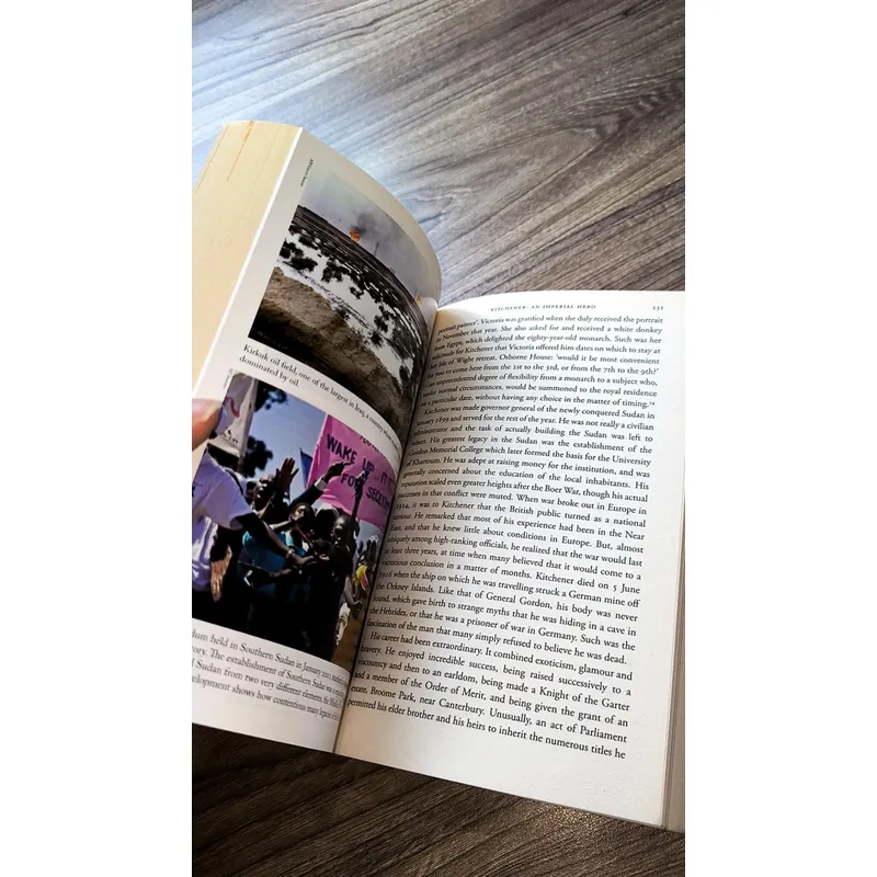 Ghosts of Empire: Britain's Legacies in the Modern World
Kwasi Kwarteng 729115