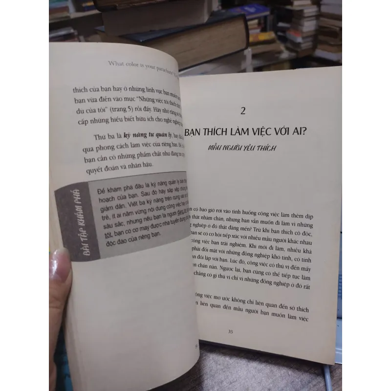 Sách: Chiếc dù của bạn màu gì? - Bí quyết chọn nghề - Carol Christen, Rchard N Bolles 603806