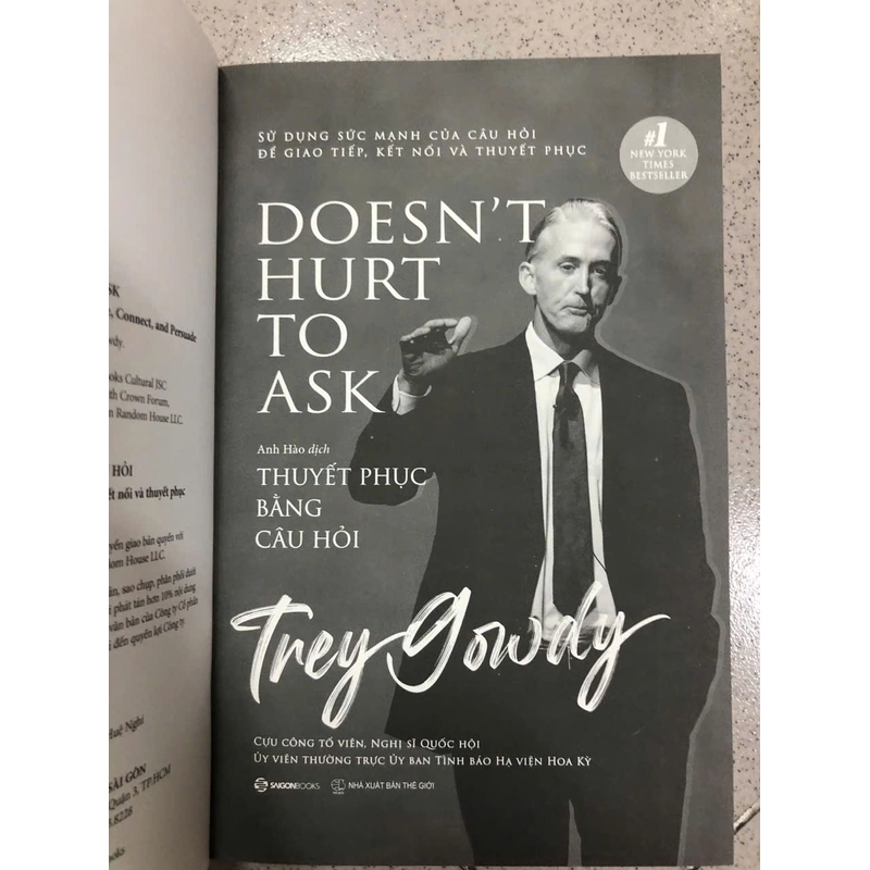 THUYẾT PHỤC BẰNG CÂU HỎI -  Trey Gowdy 455742
