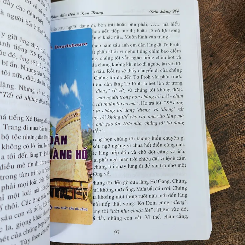 Dân làng Hồ | P. Dourisboure 553632