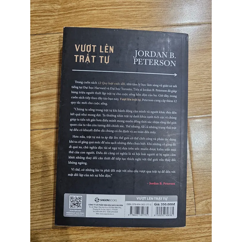 Vượt lên trật tự
 702907