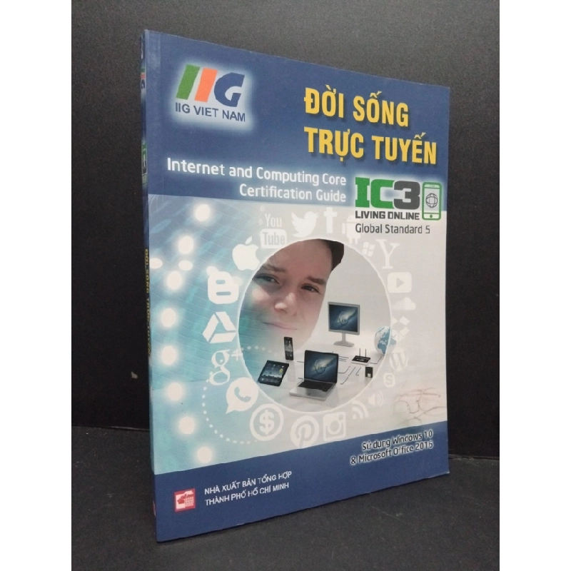 [Phiên Chợ Sách Cũ] Đời sống trực tuyến - Global Standard 52020 2303 426749