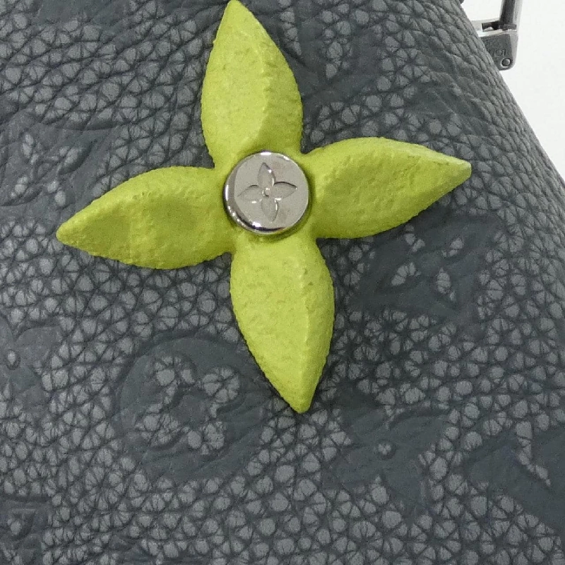 Túi đựng phấn Louis Vuitton 2022AW M81572 614024