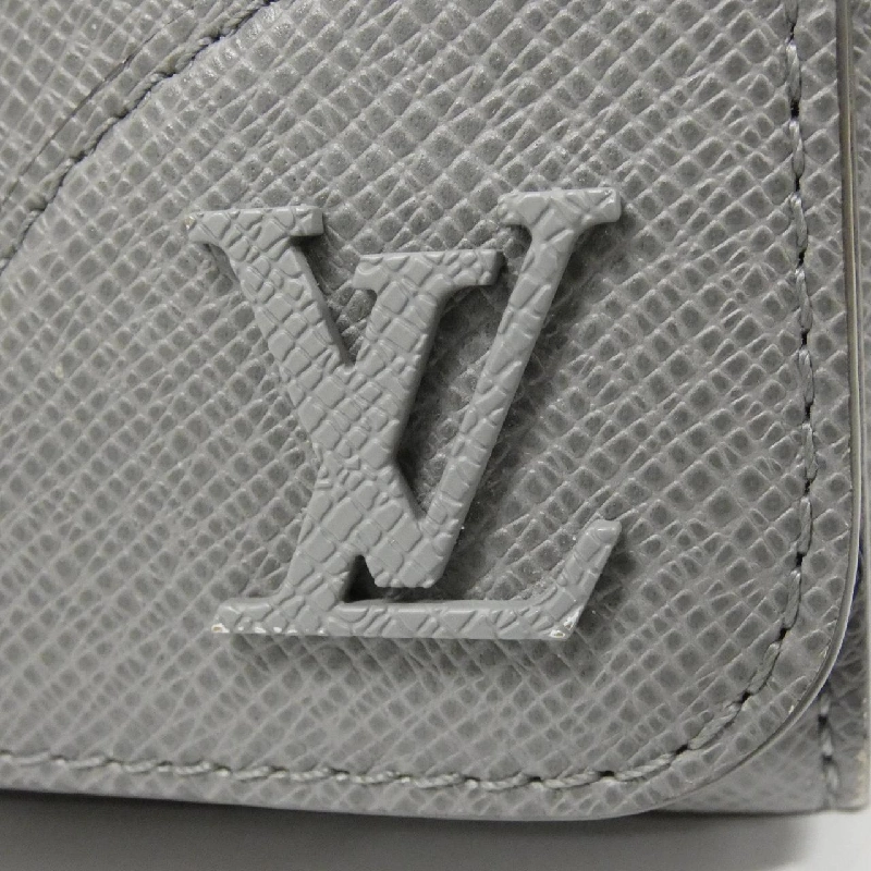 Túi đeo chéo Louis Vuitton Taiga New Flap Messenger M30808 - Hàng hiệu Chính hãng 768377