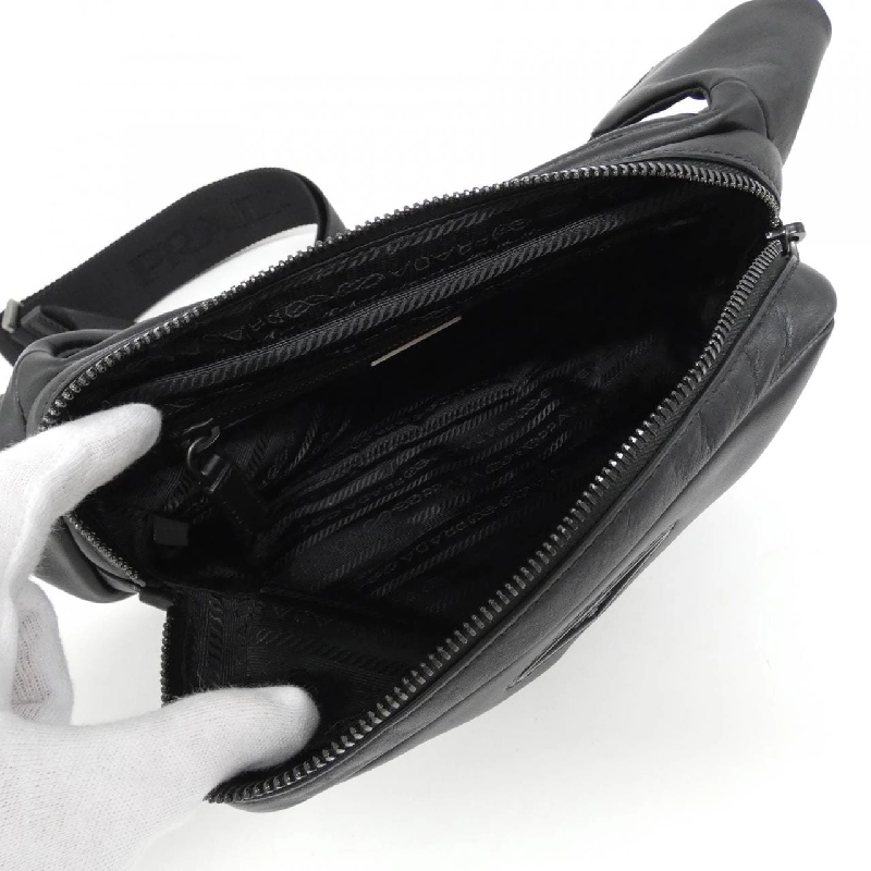 Túi đeo hông Prada 2VH127 609058