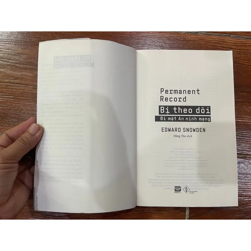 Bị theo dõi, bí mật an ninh mạng - Edward Snowden (k4) 599681