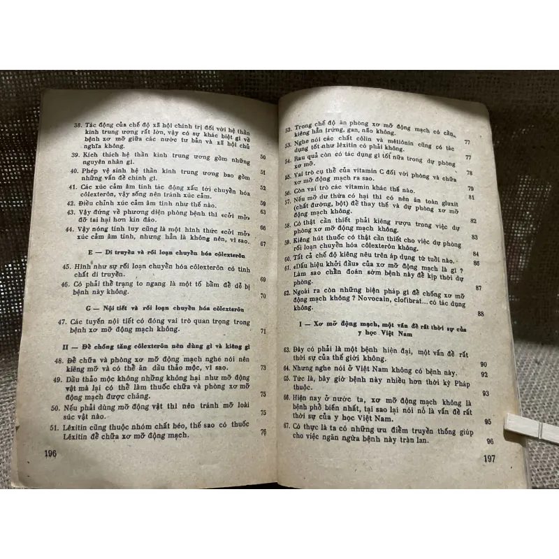 Bệnh tim mạch với người lớn tuổi - 200 trang  799007