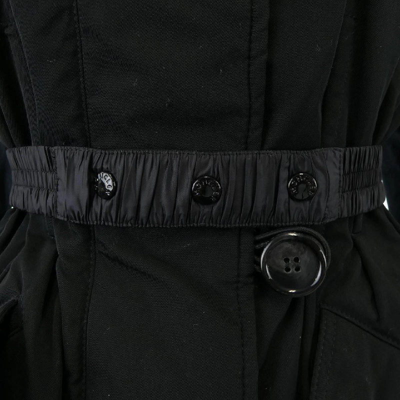 Áo khoác lông vũ MONCLER 633466