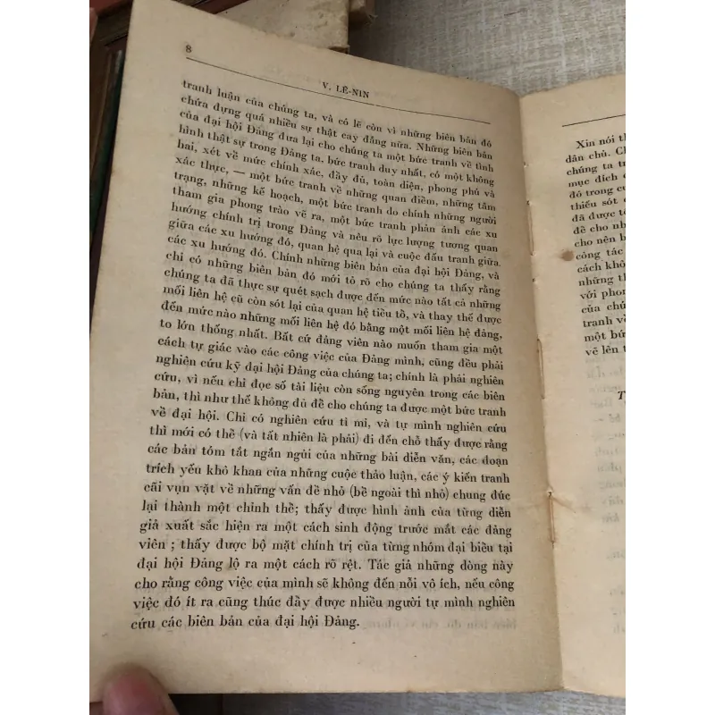 Một bước tiến hai bước lùi 995299