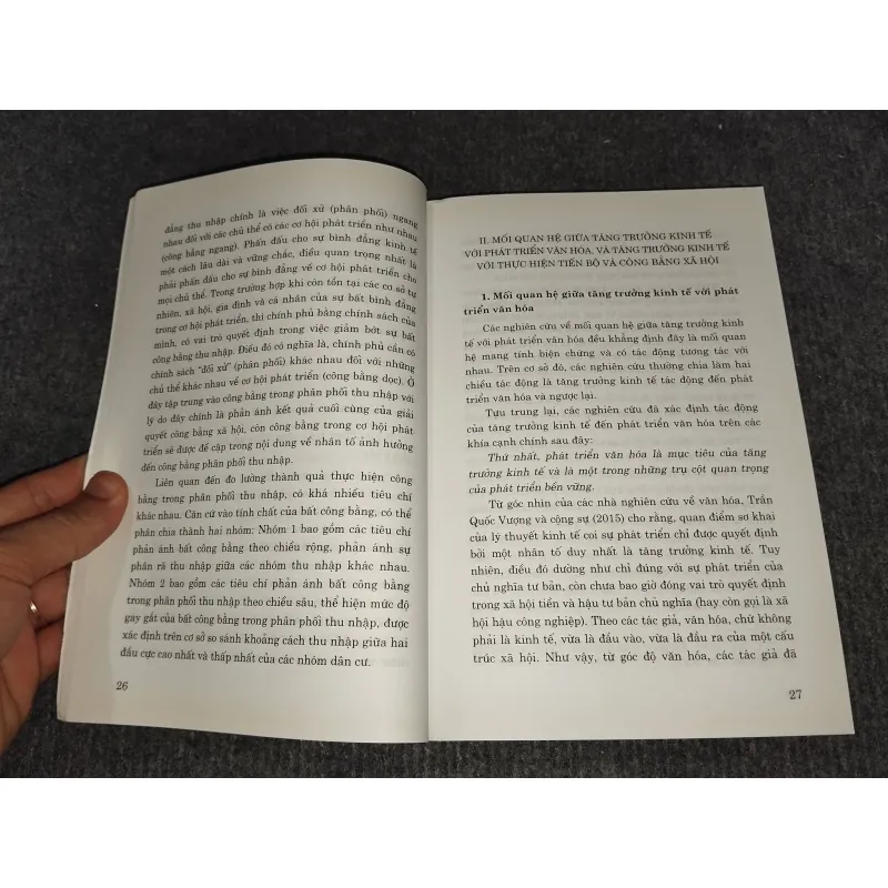 MỐI QUAN HỆ GIỮA TĂNG TRƯỞNG KINH TẾ VỚI PHÁT TRIỂN VĂN HOÁ 993092