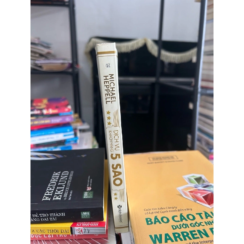 Dịch vụ khách hàng 5 sao-Michael Heppell 932711