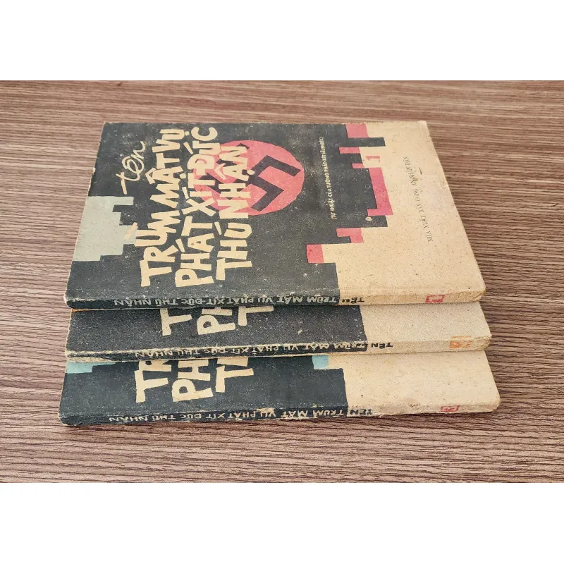 Trọn bộ 3 tập 542 trang - TÊN TRÙM MẬT VỤ PHÁT XÍT ĐỨC THÚ NHẬN  778124