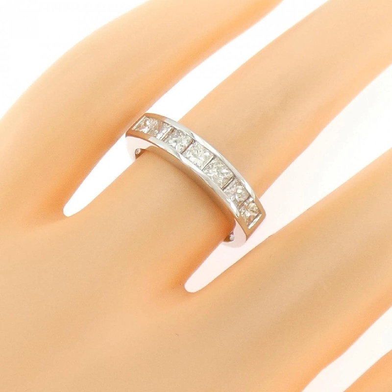 Nhẫn kim cương PT900 1.00CT - Hàng hiệu Chính hãng 850208